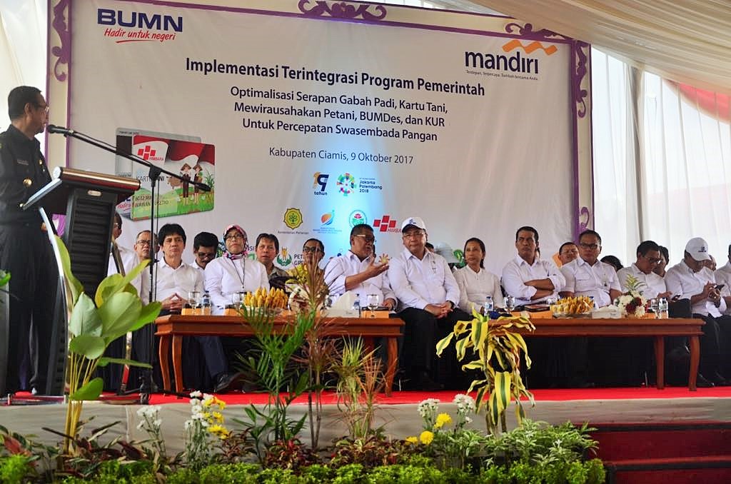 Implementasi Terintegrasi Program Pemerintah "Optimalisasi serapan gabah padi, Kartu Tani, Mewirausahakan Petani, BUMDes, dan KUR untuk percepatan swasembada pangan"